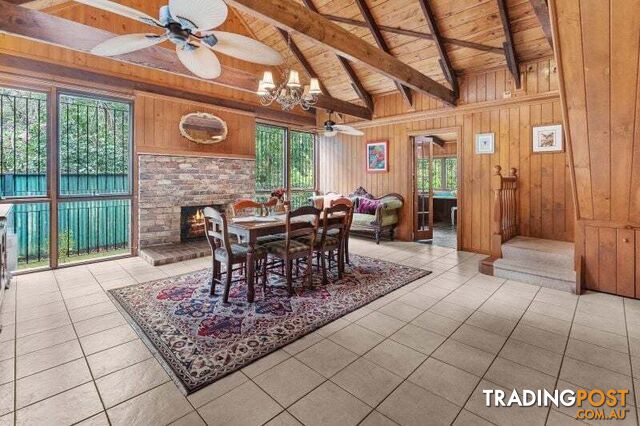 17 Kidd Street Tamborine Mountain QLD 4272