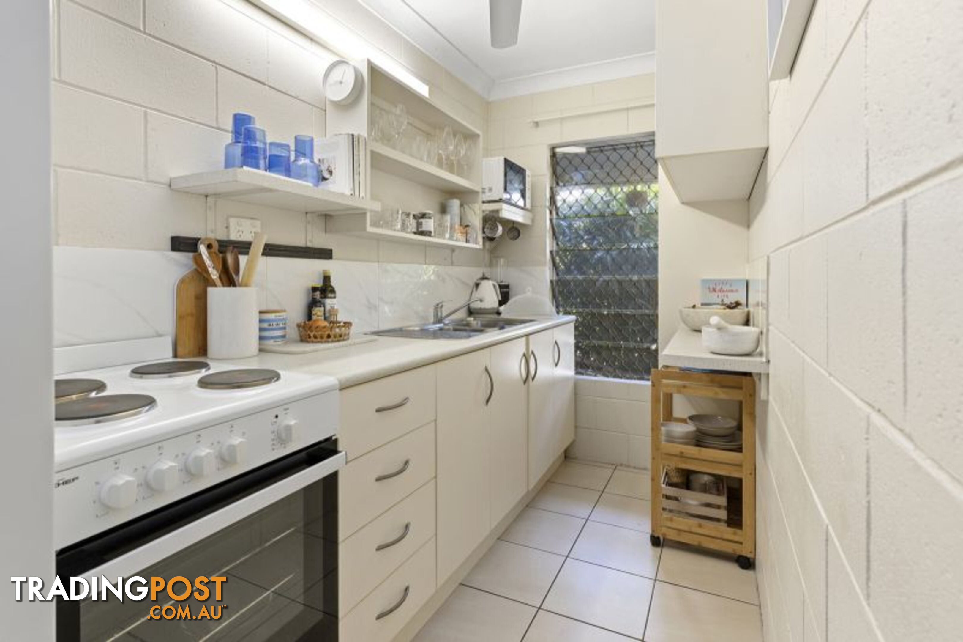 7 10 Crathern Close Edge Hill QLD 4870