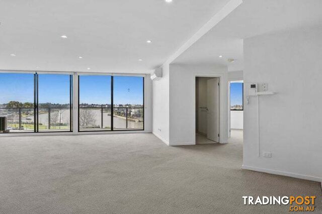 22 1 Woodward Way Caroline Springs VIC 3023