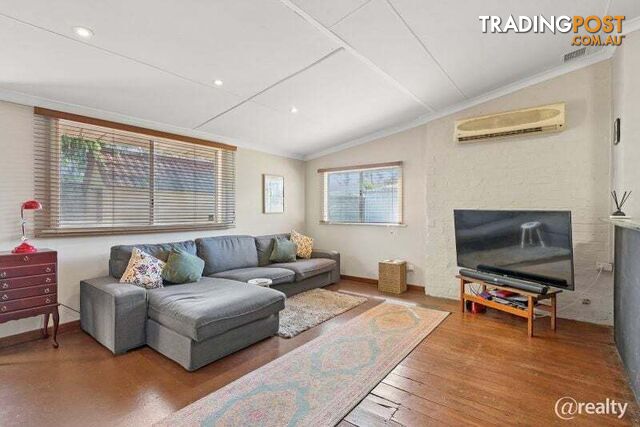 13 Archer Street Woodbridge WA 6056 - photo 4 of 20