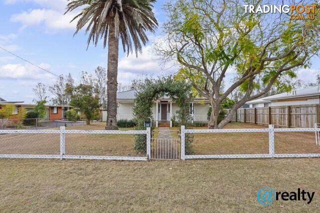 28 Knight Street Kingaroy QLD 4610 - photo 3 of 35