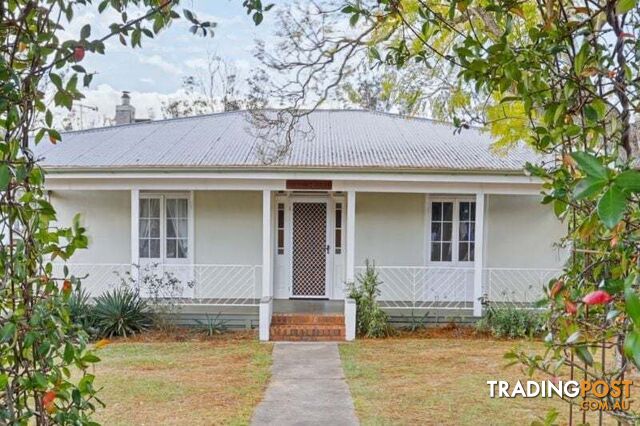28 Knight Street Kingaroy QLD 4610