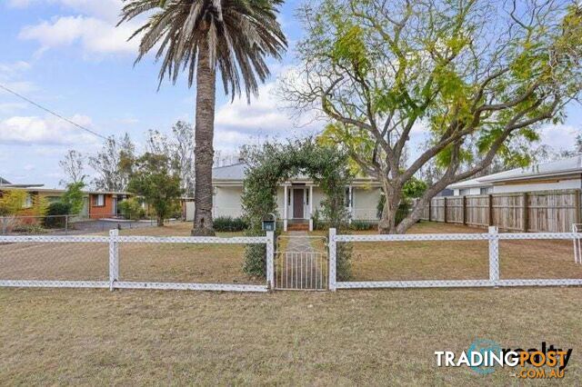 28 Knight Street Kingaroy QLD 4610 - photo 3 of 35