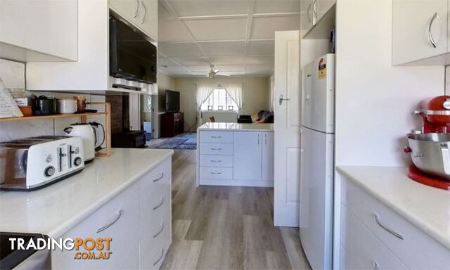 3 Nolan Street Crows Nest QLD 4355