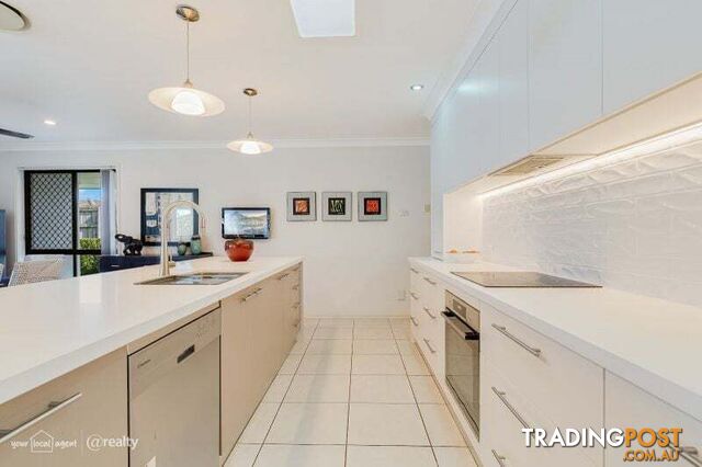 7 Bellamy Close Redland Bay QLD 4165 - photo 4 of 27