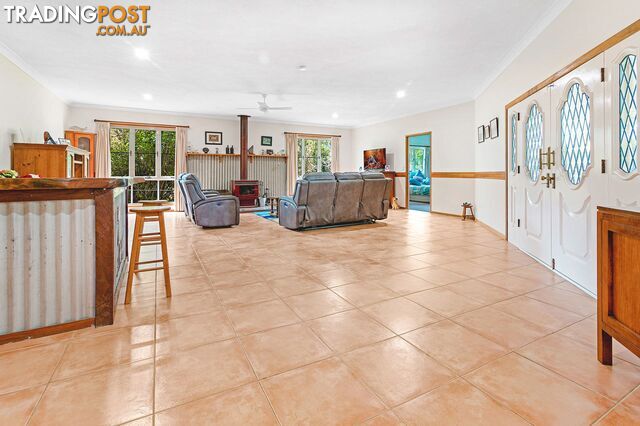 10-18 Chestnut Road Tamborine QLD 4270