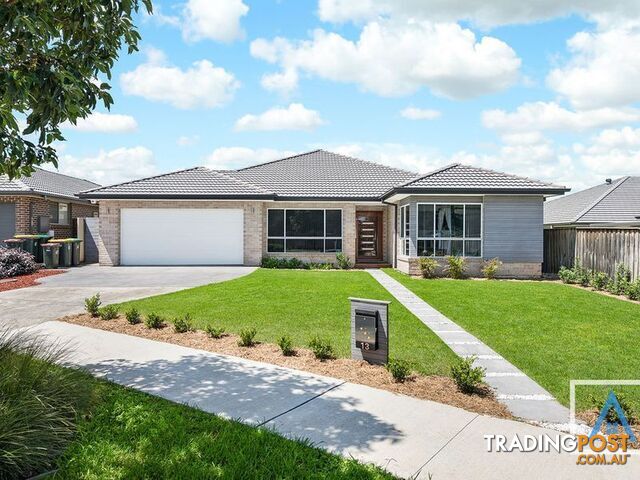 13 Neil Place ORAN PARK NSW 2570