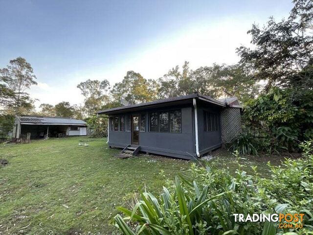 901 Wooroora Road Millstream QLD 4888