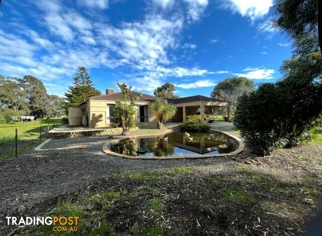 15 Beau Sovereign Court North Dandalup WA 6207