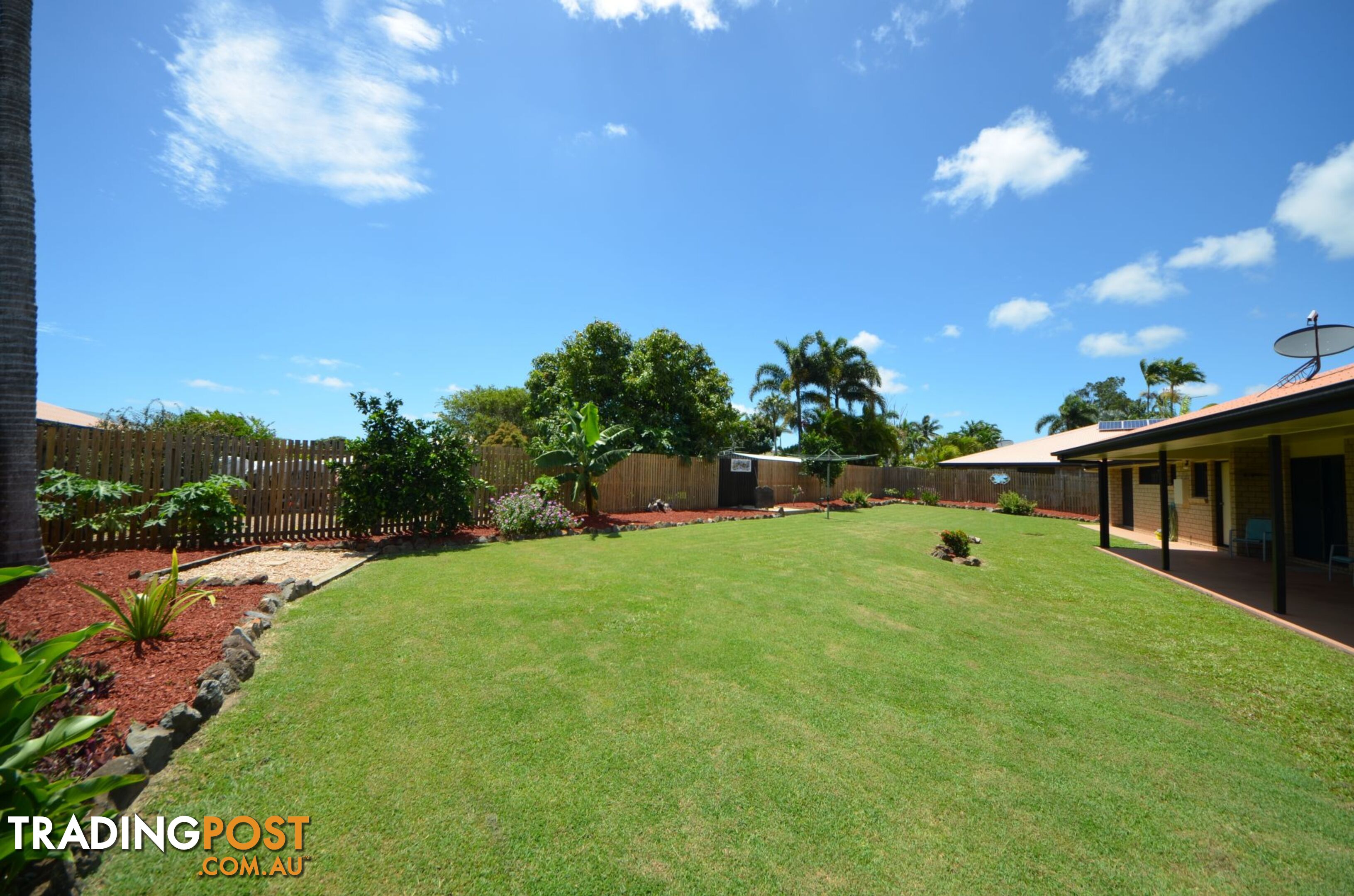 15 Culloden Place Beaconsfield QLD 4740