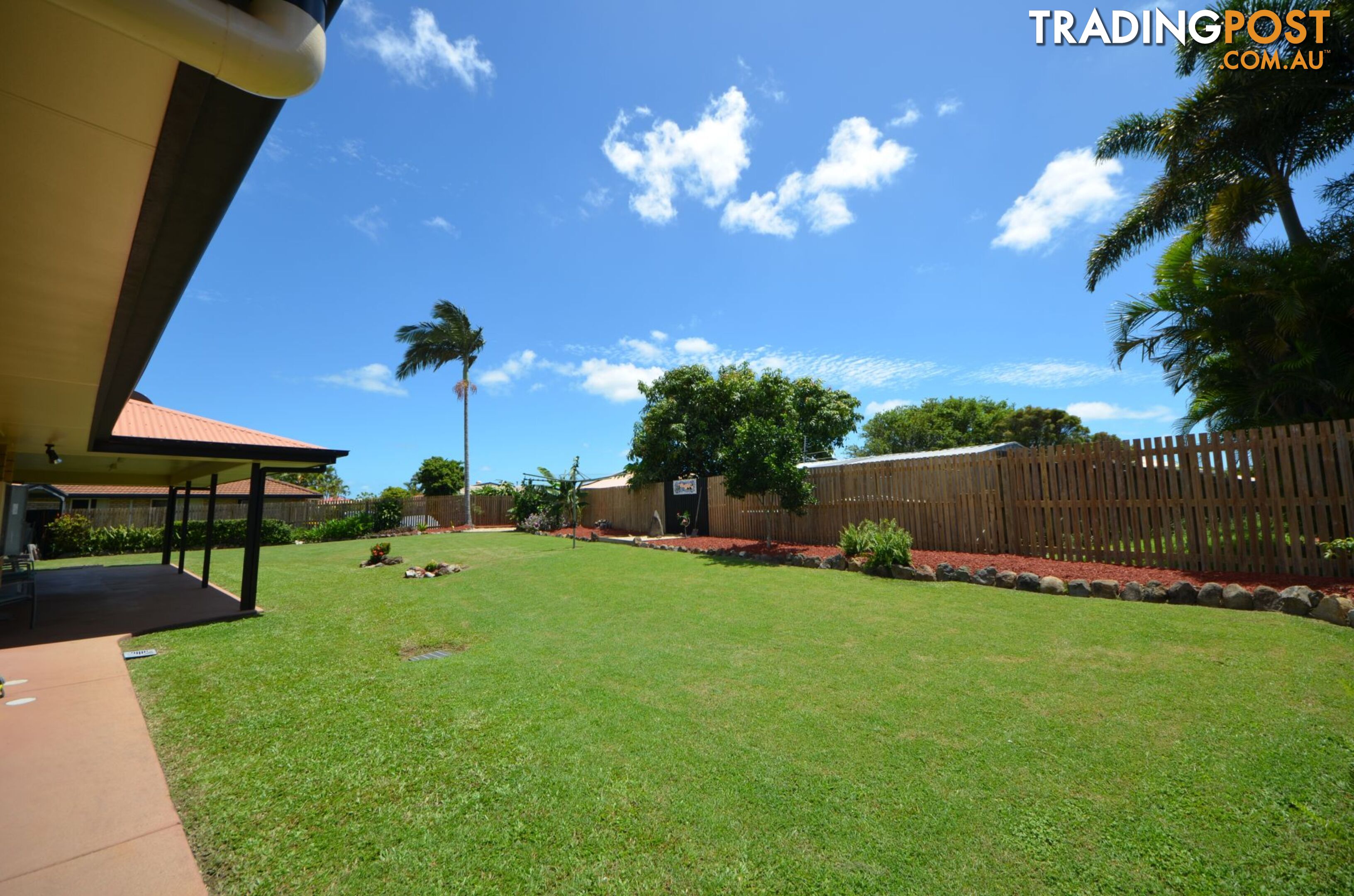 15 Culloden Place Beaconsfield QLD 4740