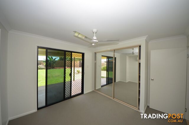 15 Culloden Place Beaconsfield QLD 4740