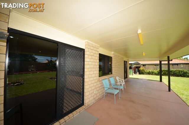 15 Culloden Place Beaconsfield QLD 4740