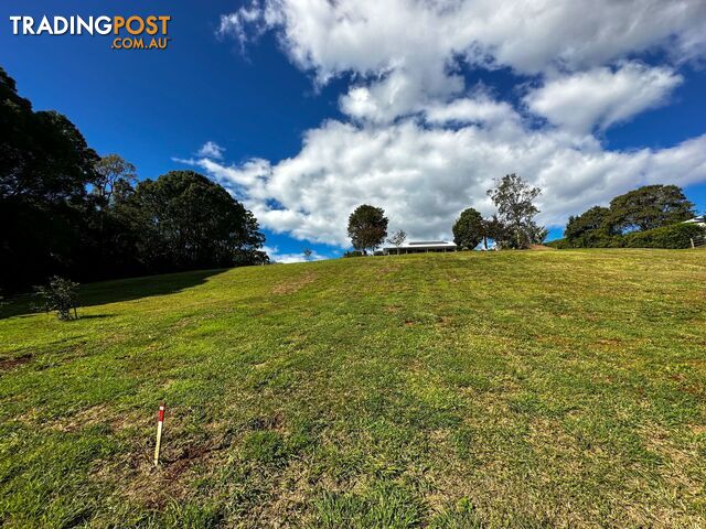 23 Hamptons Place Montville QLD 4560