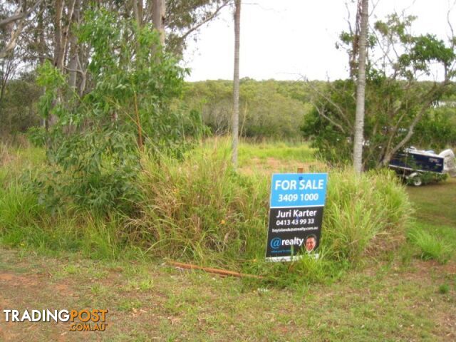 150 PALM BEACH RD. Russell Island QLD 4184