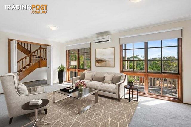 51 Ridgecrop Drive Castle Hill NSW 2154 - photo 2 of 21