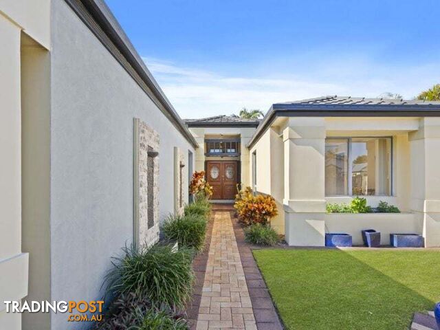 26 Tranquility Circuit Helensvale QLD 4212