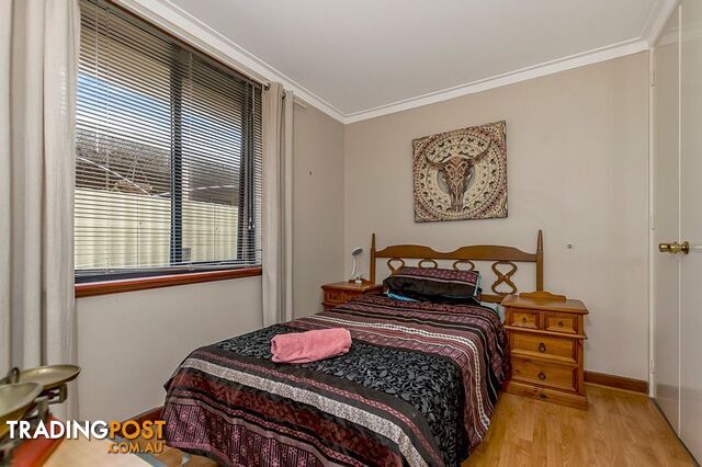 31 Millgrove Avenue Cooloongup WA 6168