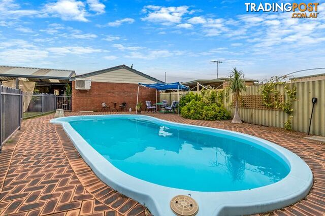 31 Millgrove Avenue Cooloongup WA 6168