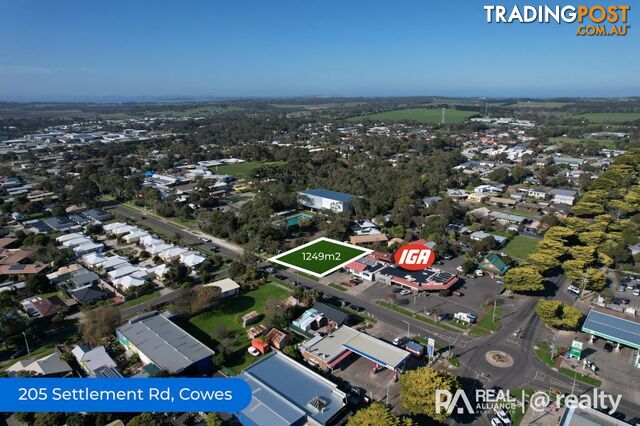 205 Settlement Road Cowes VIC 3922