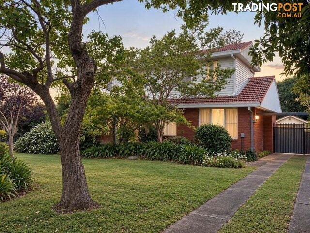 21 MacLeay Street Bradbury NSW 2560