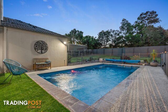 8 Paramu Court Tooradin VIC 3980