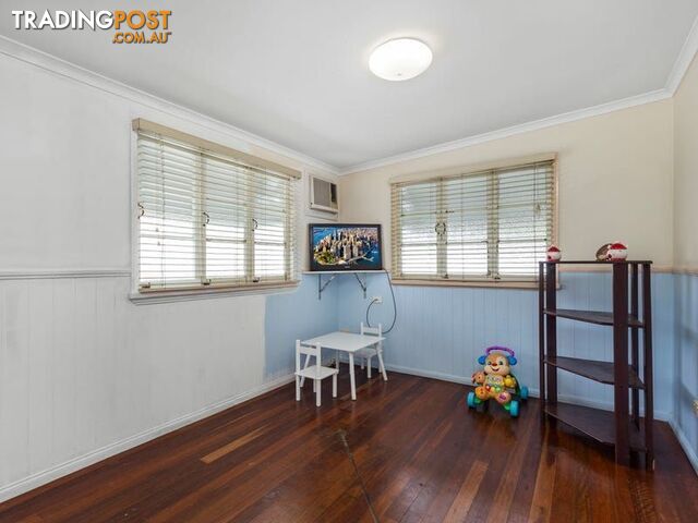 8 Skull Road White Rock QLD 4868