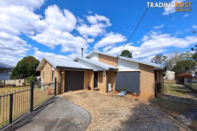 34 Andrews Road Crows Nest QLD 4355
