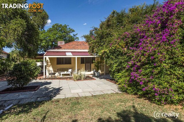 13 Lord Street Bassendean WA 6054