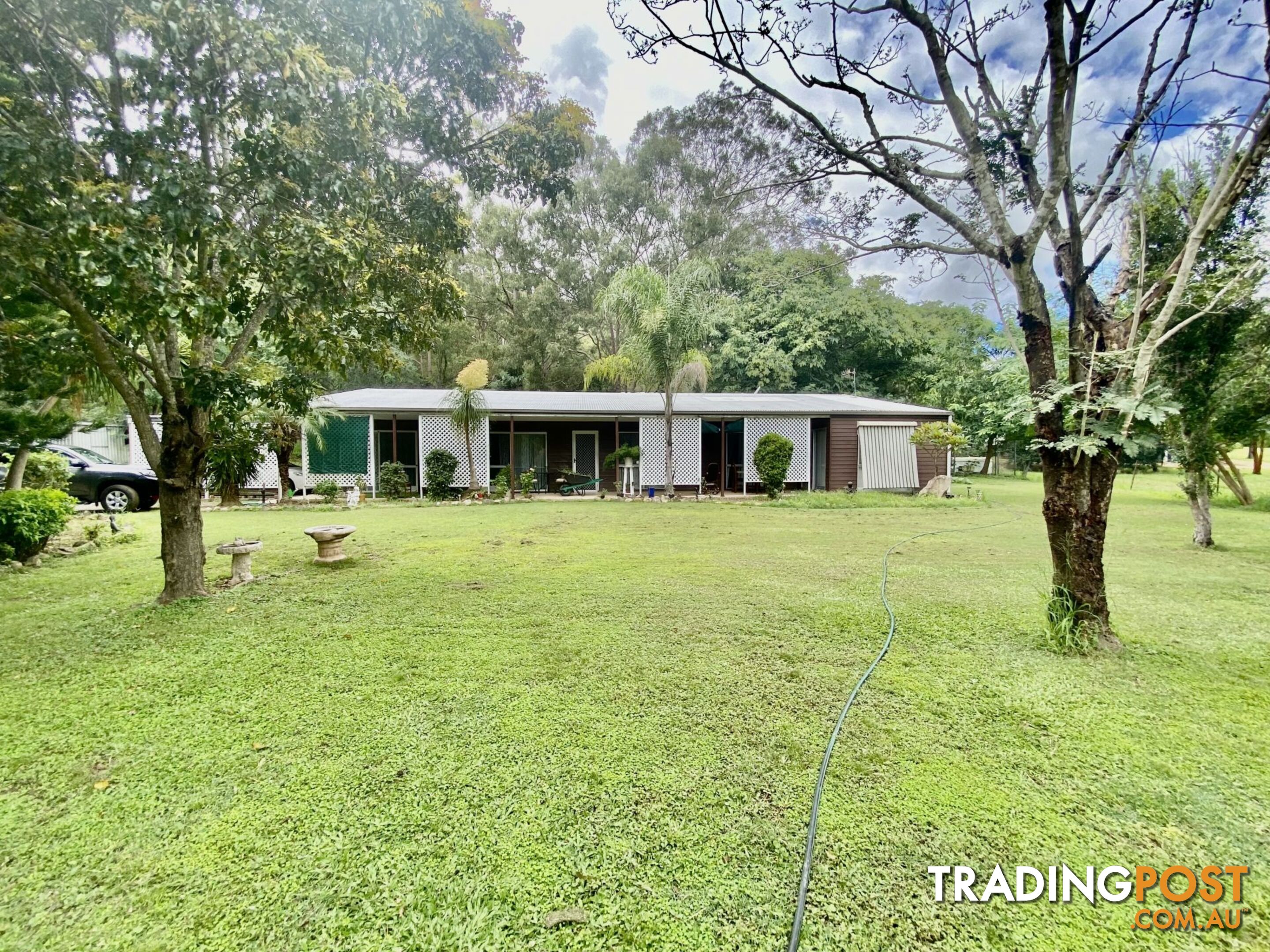 12 Middle Street Esk QLD 4312