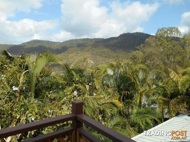 26 Macarthur Drive CANNONVALE QLD 4802