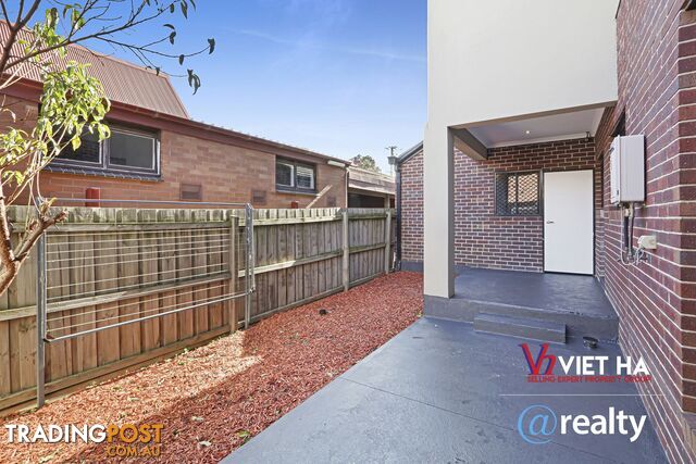 2 968 Heatherton Road Springvale South VIC 3172