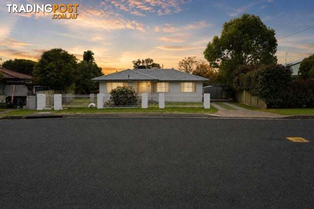 35 Oak Street South Tamworth NSW 2340