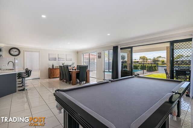 72 Biggs Avenue Beachmere QLD 4510