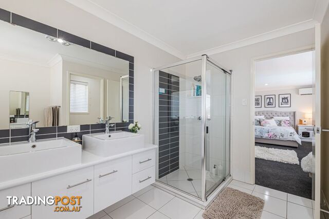 72 Biggs Avenue Beachmere QLD 4510