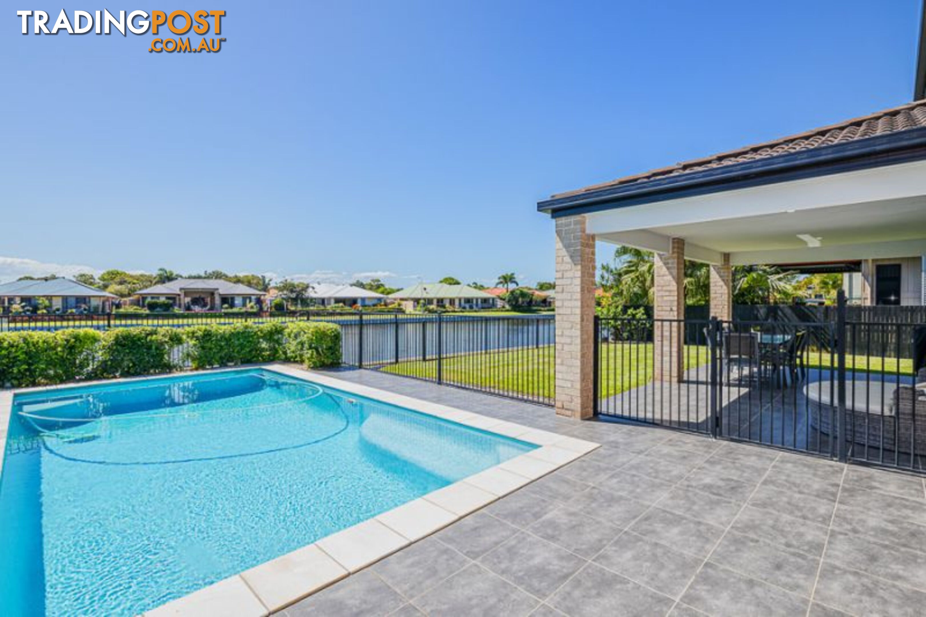 72 Biggs Avenue Beachmere QLD 4510