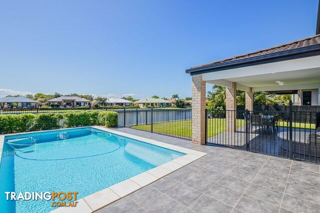 72 Biggs Avenue Beachmere QLD 4510