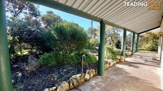 35A Park Avenue Streaky Bay SA 5680 - photo 3 of 15
