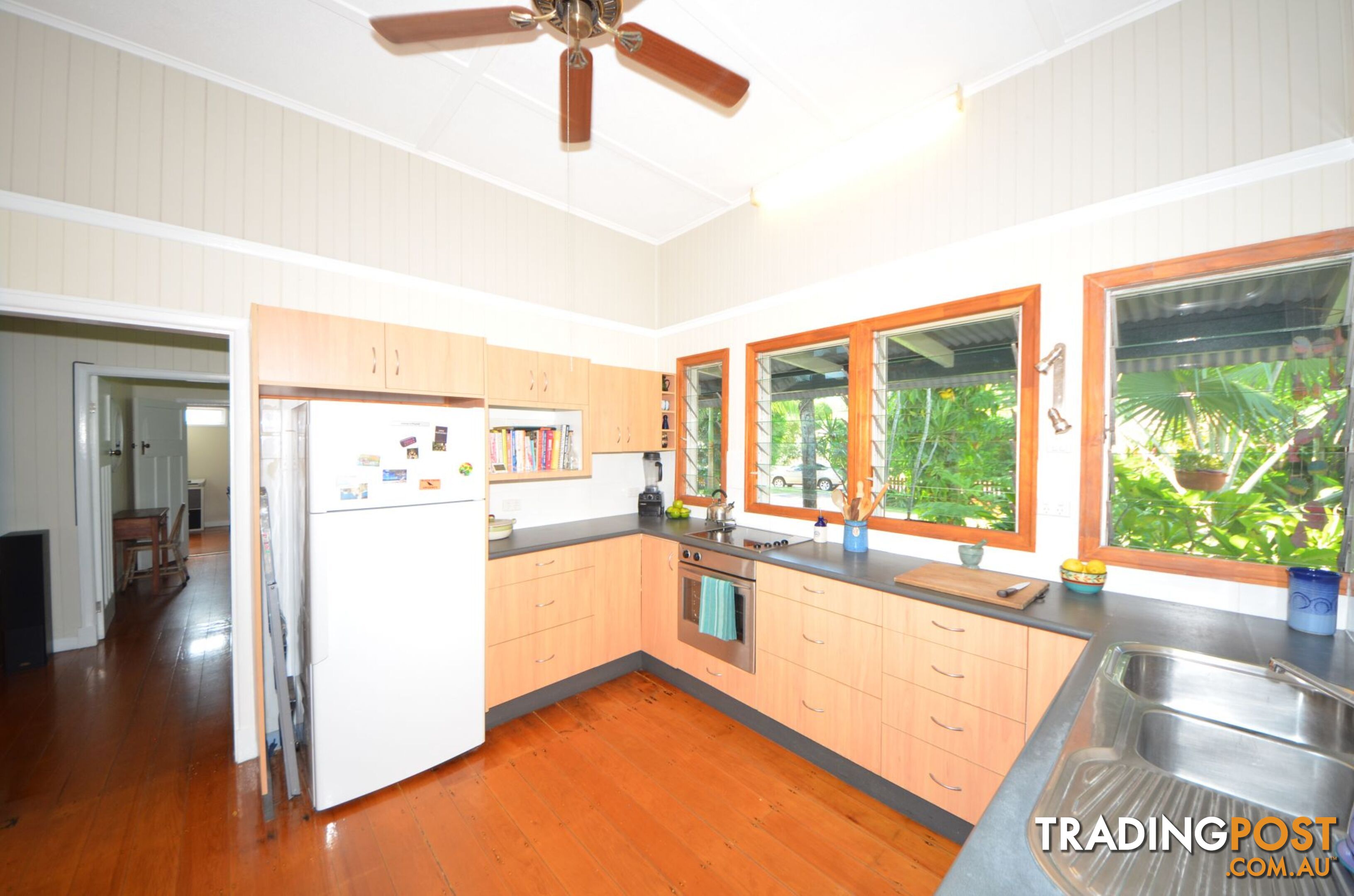 6 Janz Street Slade Point QLD 4740