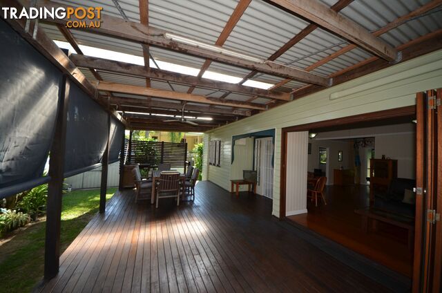 6 Janz Street Slade Point QLD 4740