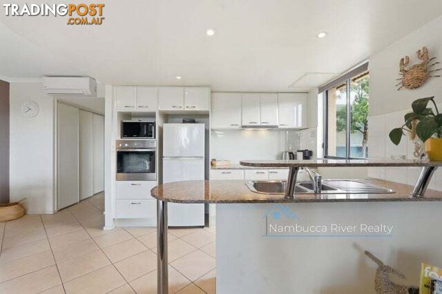 4 4 Nelson Street Nambucca Heads NSW 2448 - photo 5 of 24