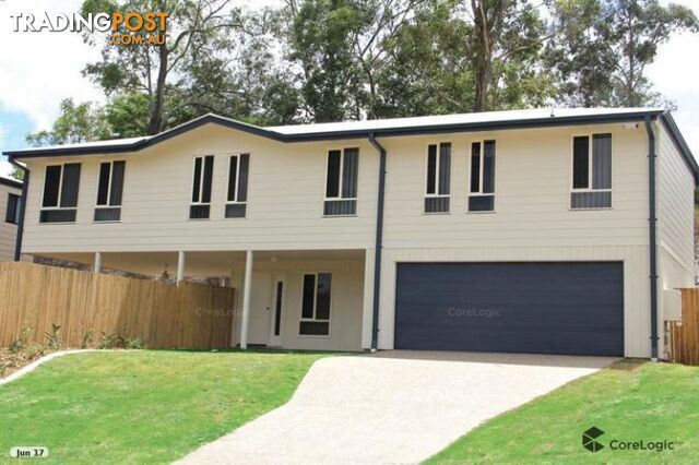 90 High Street Blackstone QLD 4304