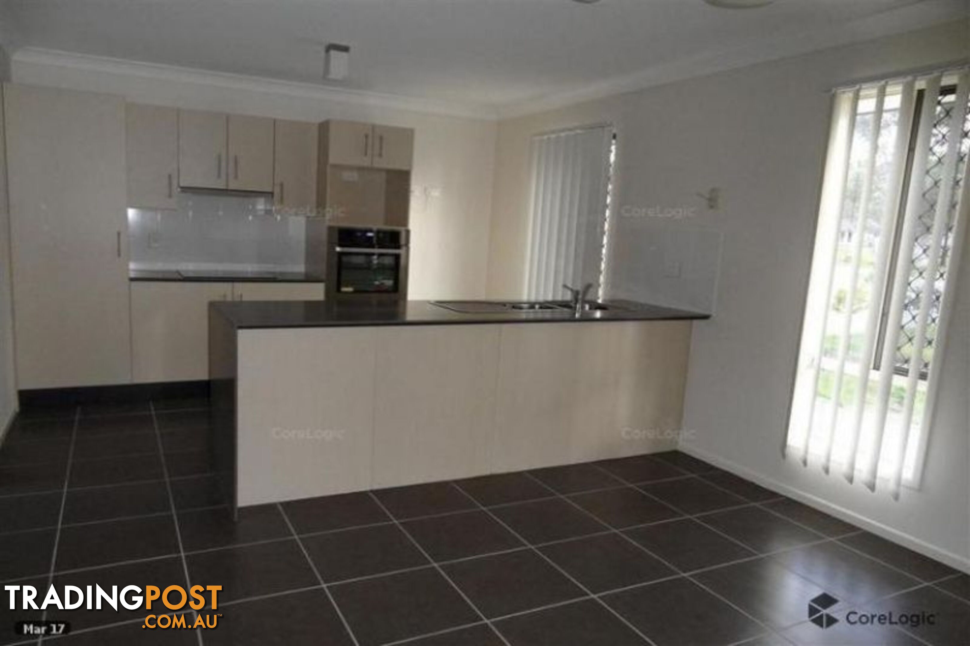 90 High Street Blackstone QLD 4304