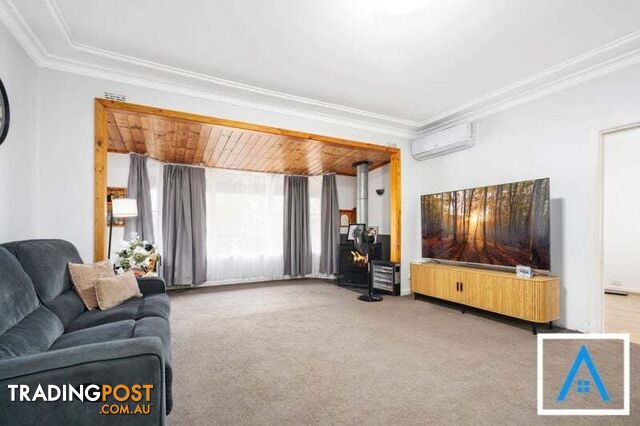 18 Saint James Road Varroville NSW 2566 - photo 3 of 35