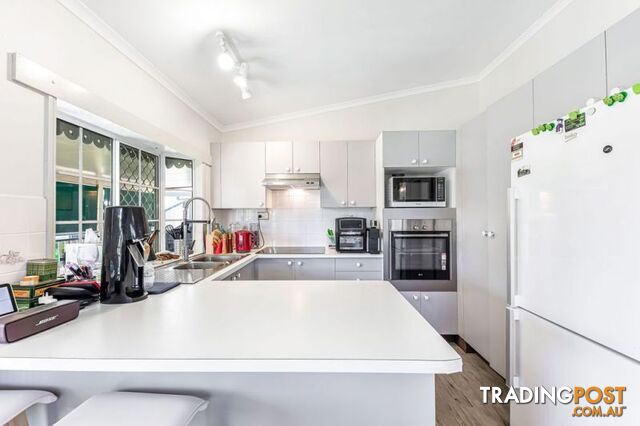 195 1 Diura St Maroochydore QLD 4558