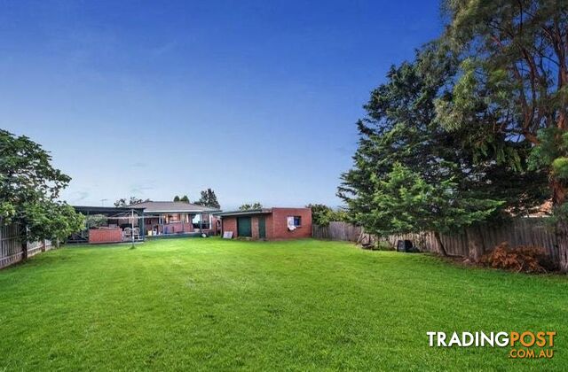 4 Dulnain Close HAMPTON PARK VIC 3976