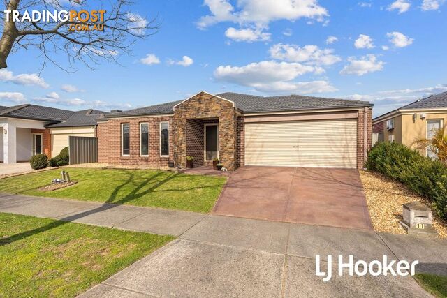 11 Northumbria Street CRANBOURNE EAST VIC 3977