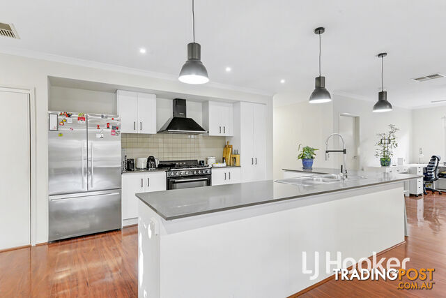 81 Soldiers Road BERWICK VIC 3806 - photo 3 of 19