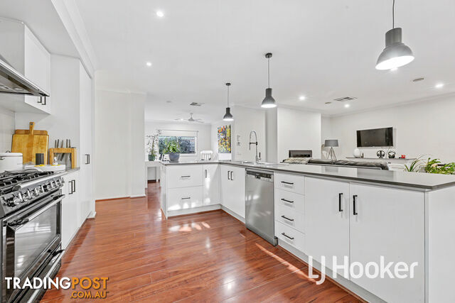 81 Soldiers Road BERWICK VIC 3806 - photo 4 of 19