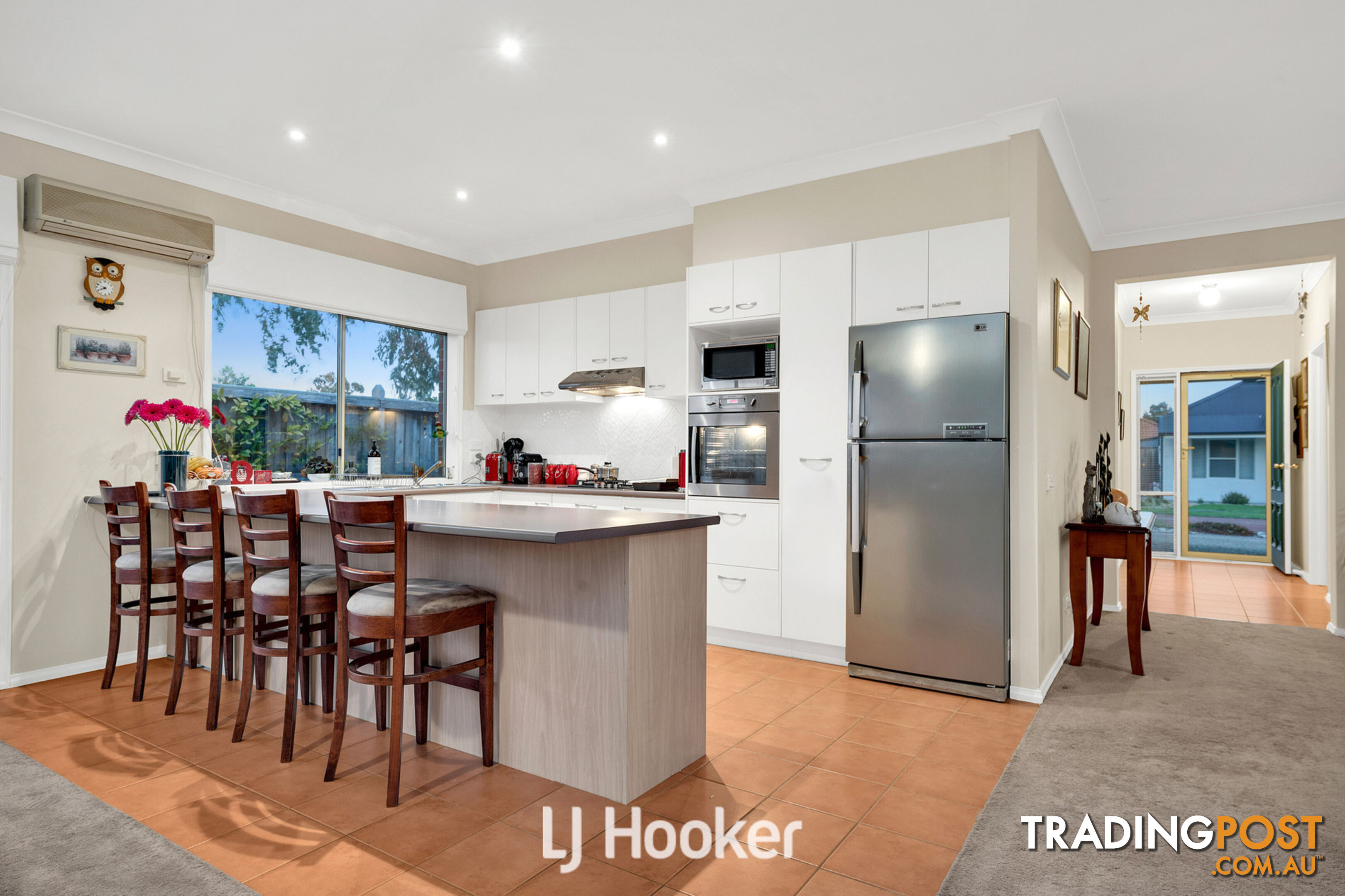 4 Louise Mack Walk LYNBROOK VIC 3975